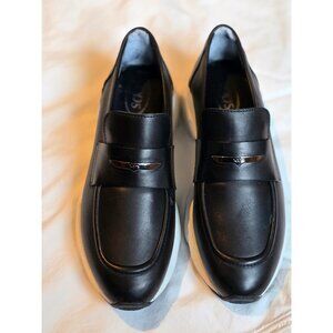 Tods Sporty Loafers in Leather